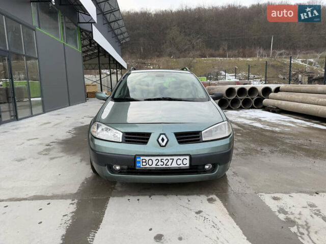 Зеленый Рено Меган, объемом двигателя 1.6 л и пробегом 294 тыс. км за 3850 $, фото 1 на Automoto.ua