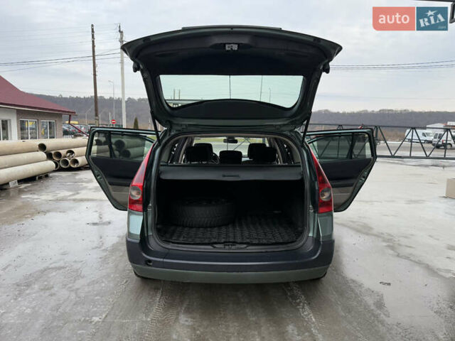 Зеленый Рено Меган, объемом двигателя 1.6 л и пробегом 294 тыс. км за 3850 $, фото 29 на Automoto.ua