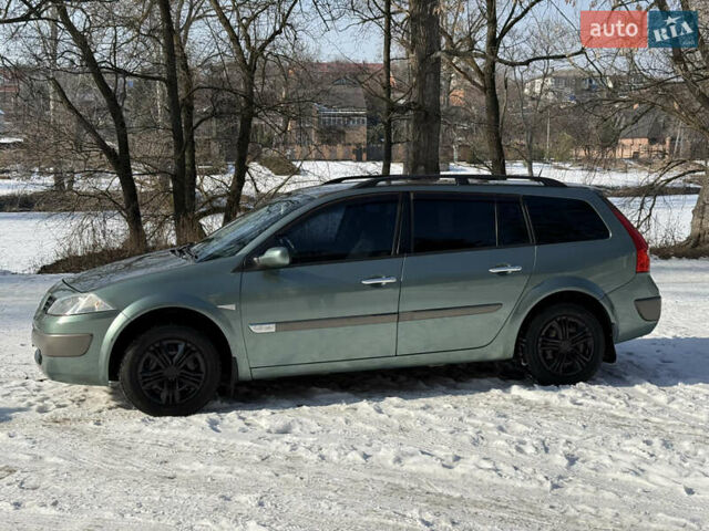 Зеленый Рено Меган, объемом двигателя 1.6 л и пробегом 220 тыс. км за 5500 $, фото 9 на Automoto.ua