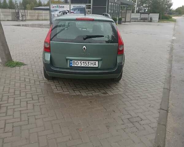 Зеленый Рено Меган, объемом двигателя 1.6 л и пробегом 230 тыс. км за 4400 $, фото 1 на Automoto.ua