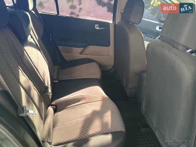 Зеленый Рено Меган, объемом двигателя 1.5 л и пробегом 352 тыс. км за 5500 $, фото 7 на Automoto.ua