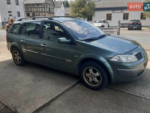 Зелений Рено Меган, об'ємом двигуна 1.6 л та пробігом 215 тис. км за 5500 $, фото 1 на Automoto.ua