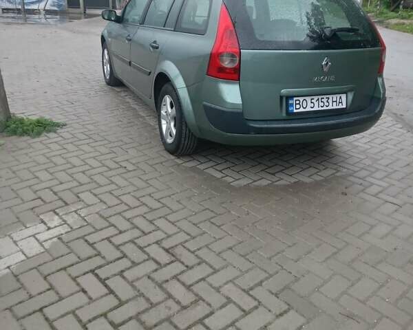 Зеленый Рено Меган, объемом двигателя 1.6 л и пробегом 230 тыс. км за 4400 $, фото 4 на Automoto.ua