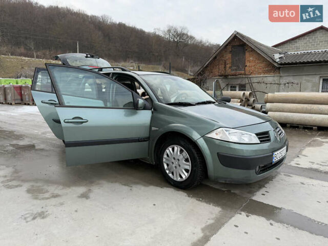 Зеленый Рено Меган, объемом двигателя 1.6 л и пробегом 294 тыс. км за 3850 $, фото 33 на Automoto.ua