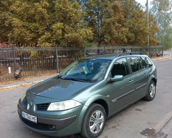 Зеленый Рено Меган, объемом двигателя 1.6 л и пробегом 257 тыс. км за 6200 $, фото 3 на Automoto.ua