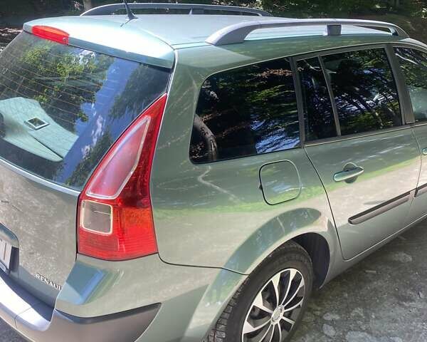 Зелений Рено Меган, об'ємом двигуна 1.4 л та пробігом 287 тис. км за 4650 $, фото 4 на Automoto.ua