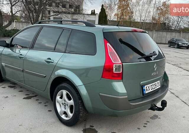 Зеленый Рено Меган, объемом двигателя 1.6 л и пробегом 240 тыс. км за 6100 $, фото 20 на Automoto.ua