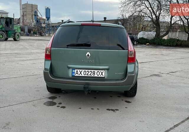 Зеленый Рено Меган, объемом двигателя 1.6 л и пробегом 240 тыс. км за 6100 $, фото 14 на Automoto.ua