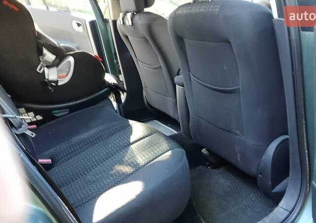 Зеленый Рено Меган, объемом двигателя 1.6 л и пробегом 183 тыс. км за 5700 $, фото 25 на Automoto.ua