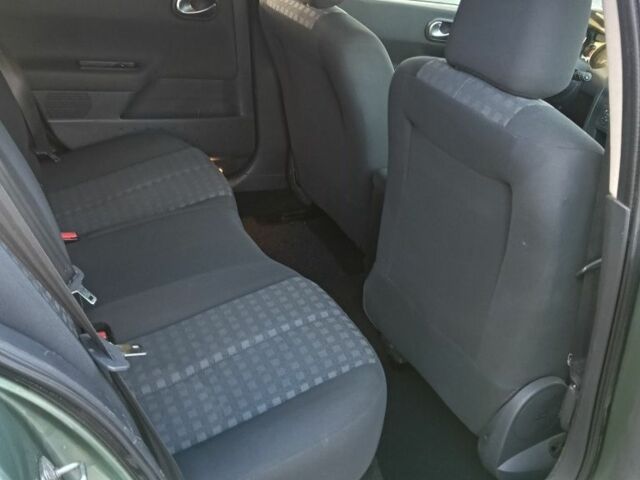 Рено Меган 2007 в Владимир-Волынский на Automoto.ua Зеленый Рено Меган, объемом двигателя 1.6 л и пробегом 232 тыс. км за 4500 $, фото 15 на Automoto.ua