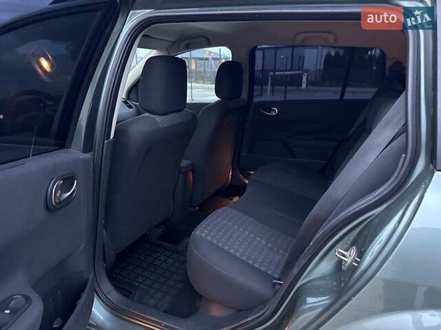 Зелений Рено Меган, об'ємом двигуна 1.6 л та пробігом 231 тис. км за 4700 $, фото 28 на Automoto.ua