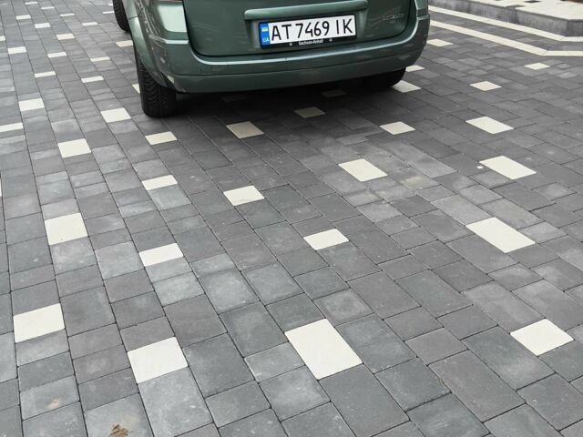 Зелений Рено Меган, об'ємом двигуна 1.6 л та пробігом 170 тис. км за 5100 $, фото 4 на Automoto.ua