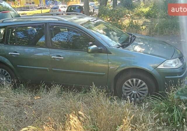Зеленый Рено Меган, объемом двигателя 1.6 л и пробегом 183 тыс. км за 5700 $, фото 10 на Automoto.ua