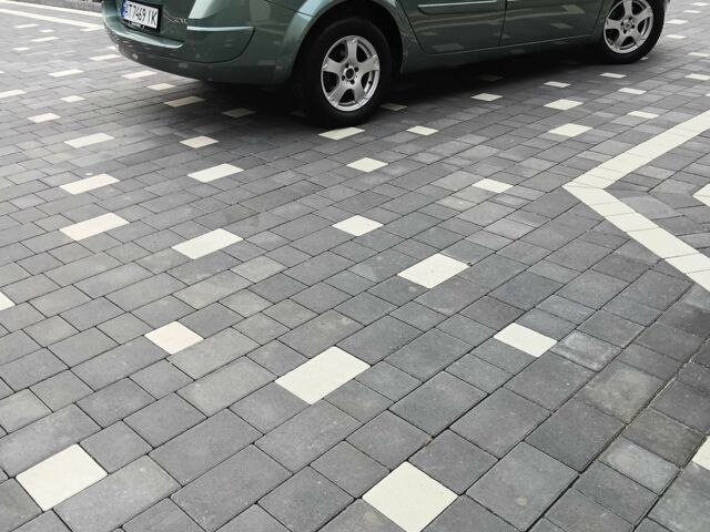 Зелений Рено Меган, об'ємом двигуна 1.6 л та пробігом 170 тис. км за 5100 $, фото 5 на Automoto.ua