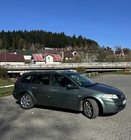 Зеленый Рено Меган, объемом двигателя 0 л и пробегом 205 тыс. км за 6000 $, фото 2 на Automoto.ua