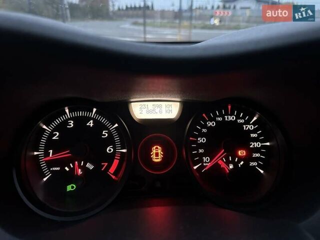 Зелений Рено Меган, об'ємом двигуна 1.6 л та пробігом 231 тис. км за 4700 $, фото 21 на Automoto.ua
