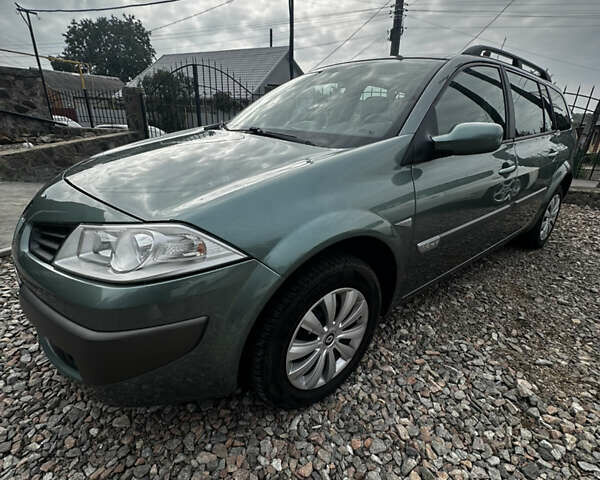 Зеленый Рено Меган, объемом двигателя 1.6 л и пробегом 121 тыс. км за 5700 $, фото 7 на Automoto.ua
