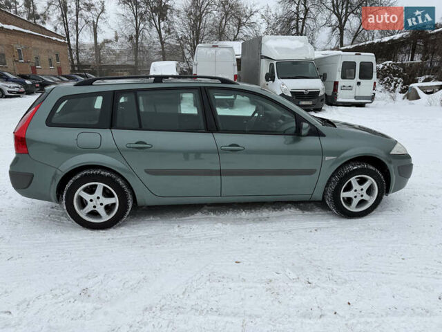 Зеленый Рено Меган, объемом двигателя 0 л и пробегом 187 тыс. км за 5499 $, фото 11 на Automoto.ua