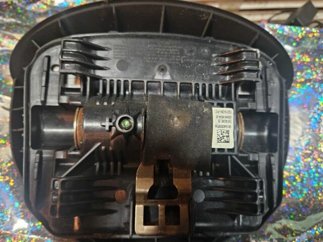 Зеленый Рено Меган, объемом двигателя 1.9 л и пробегом 300 тыс. км за 30000 $, фото 21 на Automoto.ua