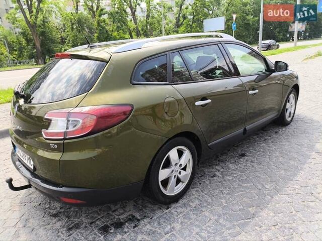 Зеленый Рено Меган, объемом двигателя 1.4 л и пробегом 335 тыс. км за 4800 $, фото 10 на Automoto.ua
