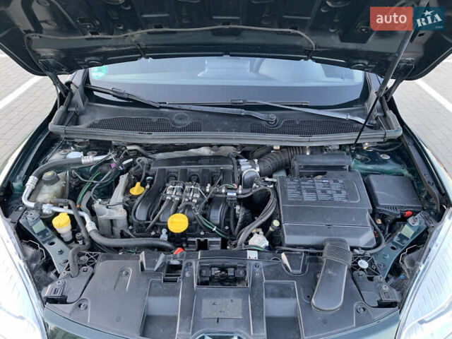 Рено Меган 2009 в Сумах на Automoto.ua Зеленый Рено Меган, объемом двигателя 1.6 л и пробегом 295 тыс. км за 6999 $, фото 23 на Automoto.ua