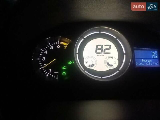 Зелений Рено Меган, об'ємом двигуна 2 л та пробігом 272 тис. км за 6900 $, фото 12 на Automoto.ua