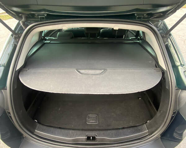 Зелений Рено Меган, об'ємом двигуна 1.6 л та пробігом 205 тис. км за 8700 $, фото 40 на Automoto.ua