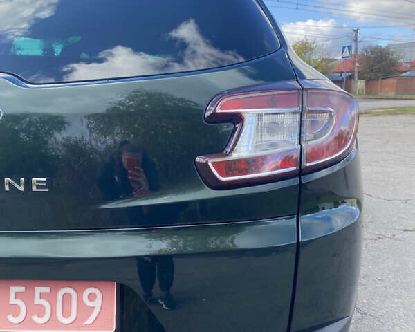 Зелений Рено Меган, об'ємом двигуна 1.6 л та пробігом 205 тис. км за 8700 $, фото 21 на Automoto.ua