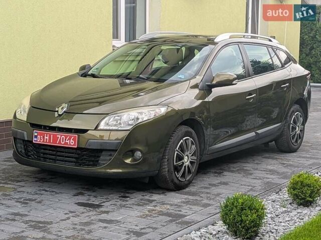 Зеленый Рено Меган, объемом двигателя 1.6 л и пробегом 168 тыс. км за 7300 $, фото 5 на Automoto.ua