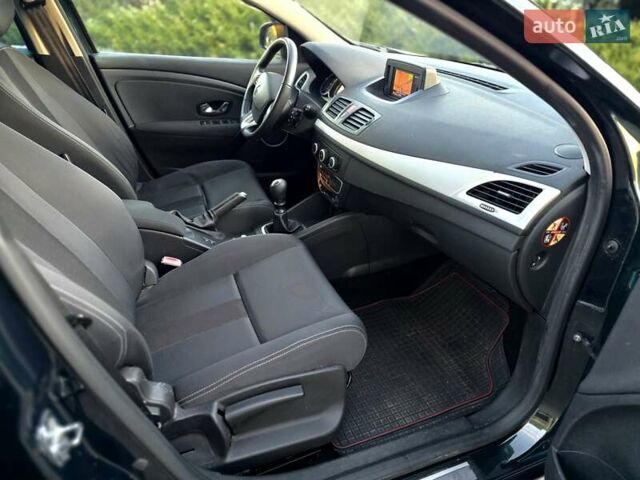 Зеленый Рено Меган, объемом двигателя 1.6 л и пробегом 173 тыс. км за 7400 $, фото 59 на Automoto.ua