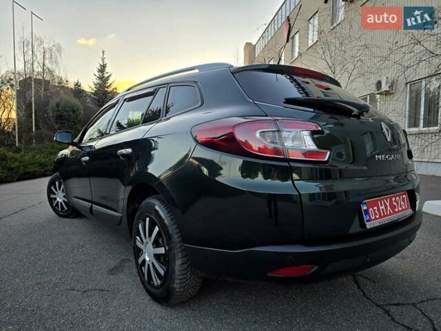 Зеленый Рено Меган, объемом двигателя 1.6 л и пробегом 173 тыс. км за 7400 $, фото 16 на Automoto.ua