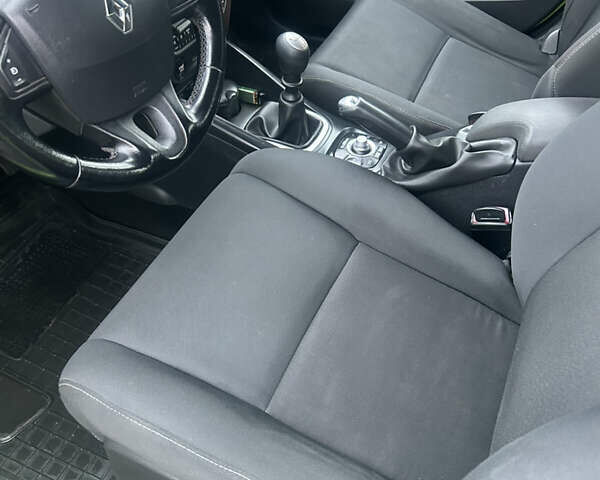 Зеленый Рено Меган, объемом двигателя 1.46 л и пробегом 313 тыс. км за 6500 $, фото 17 на Automoto.ua