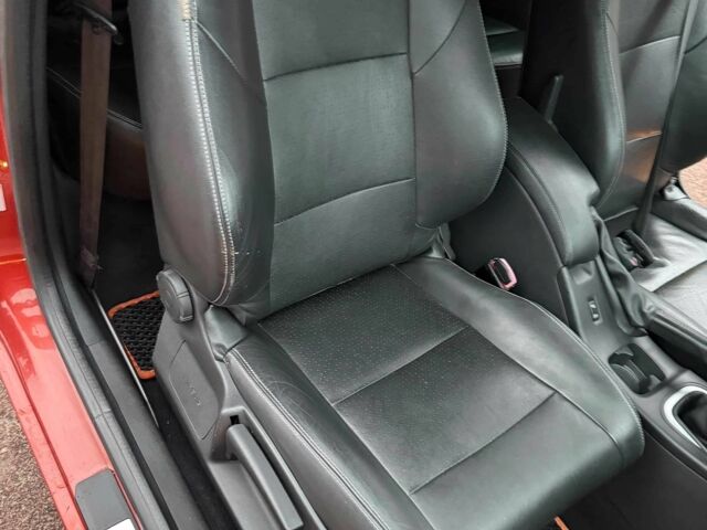 Оранжевый Рено Меган, объемом двигателя 2 л и пробегом 260 тыс. км за 7100 $, фото 11 на Automoto.ua