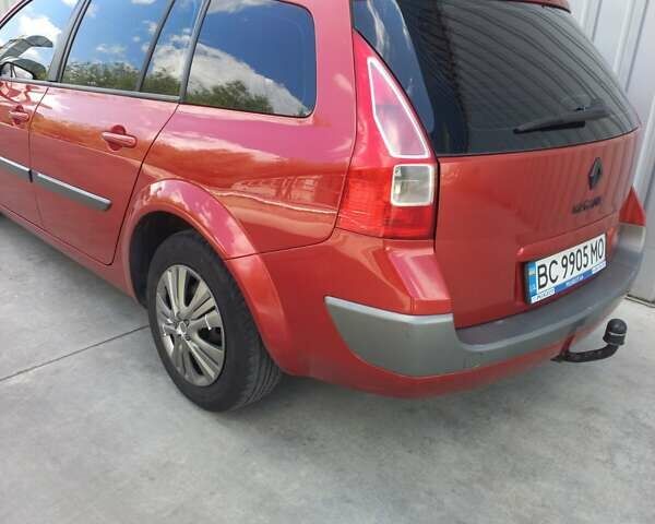 Оранжевый Рено Меган, объемом двигателя 1.6 л и пробегом 293 тыс. км за 4900 $, фото 5 на Automoto.ua