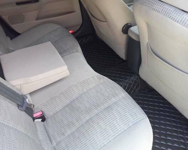 Оранжевый Рено Меган, объемом двигателя 1.6 л и пробегом 293 тыс. км за 4900 $, фото 3 на Automoto.ua