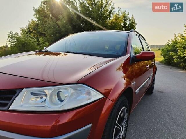 Оранжевый Рено Меган, объемом двигателя 0 л и пробегом 163 тыс. км за 5200 $, фото 17 на Automoto.ua