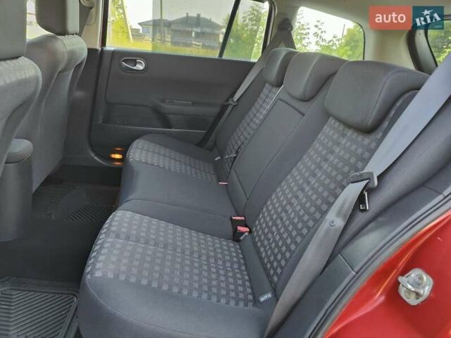 Оранжевый Рено Меган, объемом двигателя 0 л и пробегом 163 тыс. км за 5200 $, фото 34 на Automoto.ua