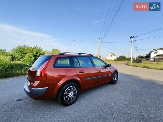 Оранжевый Рено Меган, объемом двигателя 0 л и пробегом 163 тыс. км за 5200 $, фото 16 на Automoto.ua