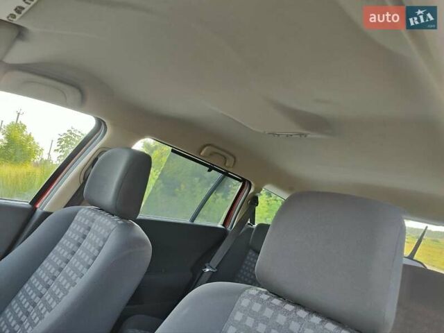 Оранжевый Рено Меган, объемом двигателя 0 л и пробегом 163 тыс. км за 5200 $, фото 31 на Automoto.ua