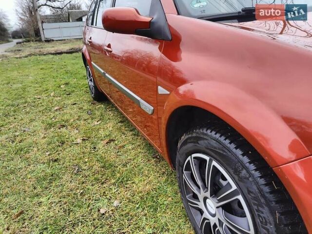 Оранжевый Рено Меган, объемом двигателя 1.6 л и пробегом 163 тыс. км за 5200 $, фото 10 на Automoto.ua