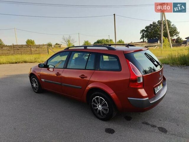 Оранжевый Рено Меган, объемом двигателя 0 л и пробегом 163 тыс. км за 5200 $, фото 1 на Automoto.ua