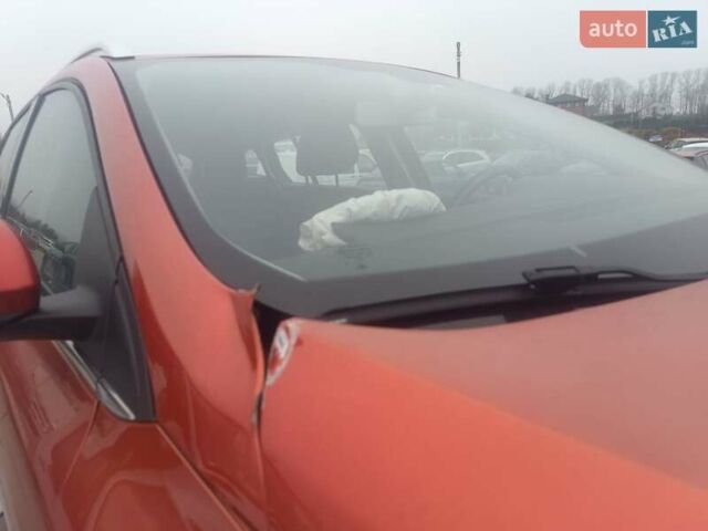 Оранжевый Рено Меган, объемом двигателя 1.2 л и пробегом 129 тыс. км за 7547 $, фото 11 на Automoto.ua