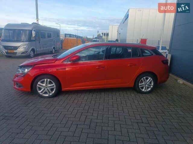 Оранжевый Рено Меган, объемом двигателя 1.2 л и пробегом 129 тыс. км за 7547 $, фото 7 на Automoto.ua