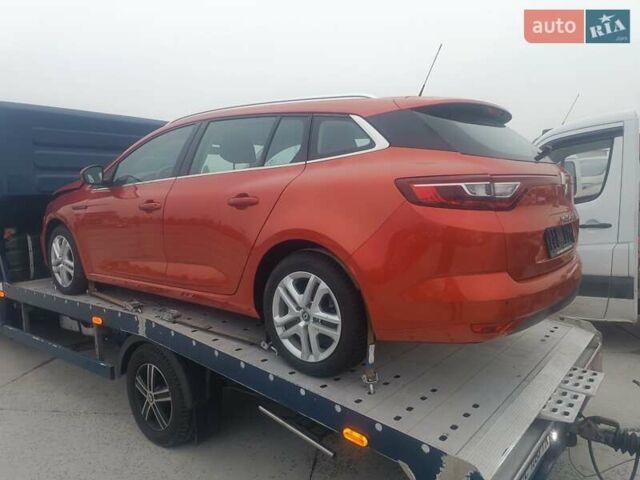 Оранжевый Рено Меган, объемом двигателя 1.2 л и пробегом 129 тыс. км за 7547 $, фото 15 на Automoto.ua