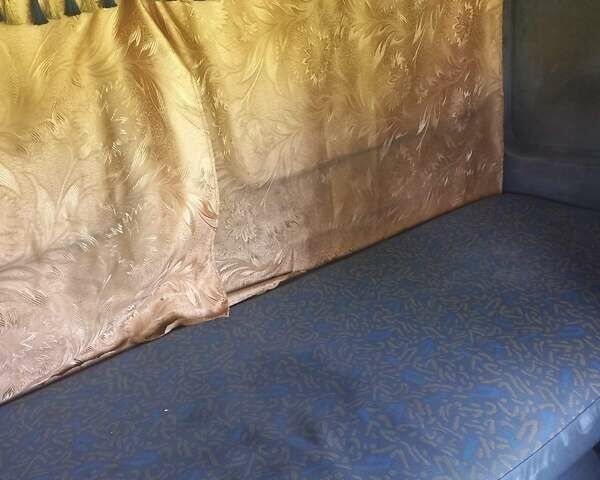 Білий Рено Мідлайнер, об'ємом двигуна 4 л та пробігом 100 тис. км за 3900 $, фото 10 на Automoto.ua