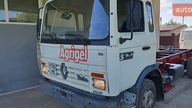 Сірий Рено Мідлайнер, об'ємом двигуна 4.6 л та пробігом 1 тис. км за 10000 $, фото 6 на Automoto.ua