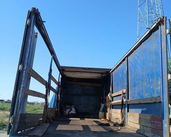 Синий Рено Мидлайнер, объемом двигателя 6.18 л и пробегом 600 тыс. км за 4800 $, фото 4 на Automoto.ua