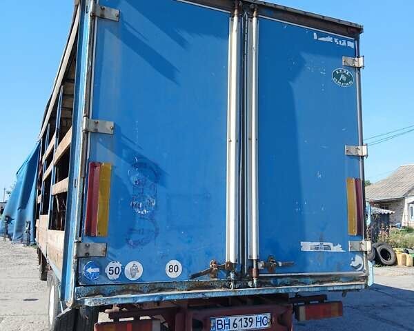 Синий Рено Мидлайнер, объемом двигателя 6.18 л и пробегом 600 тыс. км за 4800 $, фото 6 на Automoto.ua