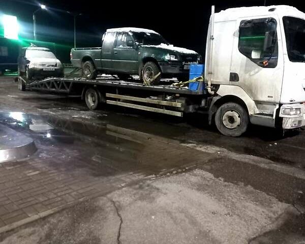 Рено Мидлум 2001 в Ивано-Франковске на Automoto.ua Белый Рено Мидлум, объемом двигателя 4.1 л и пробегом 600 тыс. км за 14500 $, фото 11 на Automoto.ua