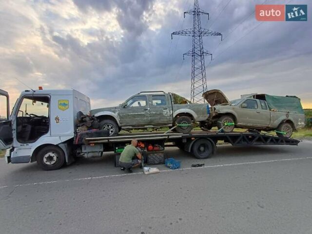Белый Рено Мидлум, объемом двигателя 4.1 л и пробегом 600 тыс. км за 14500 $, фото 5 на Automoto.ua